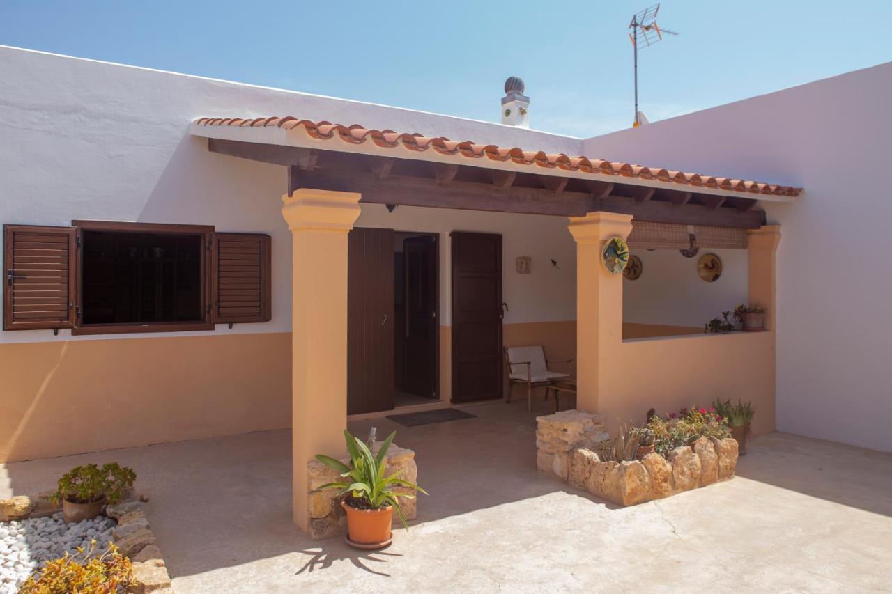 Can Moya Sant Ferran de Ses Roques Exterior photo